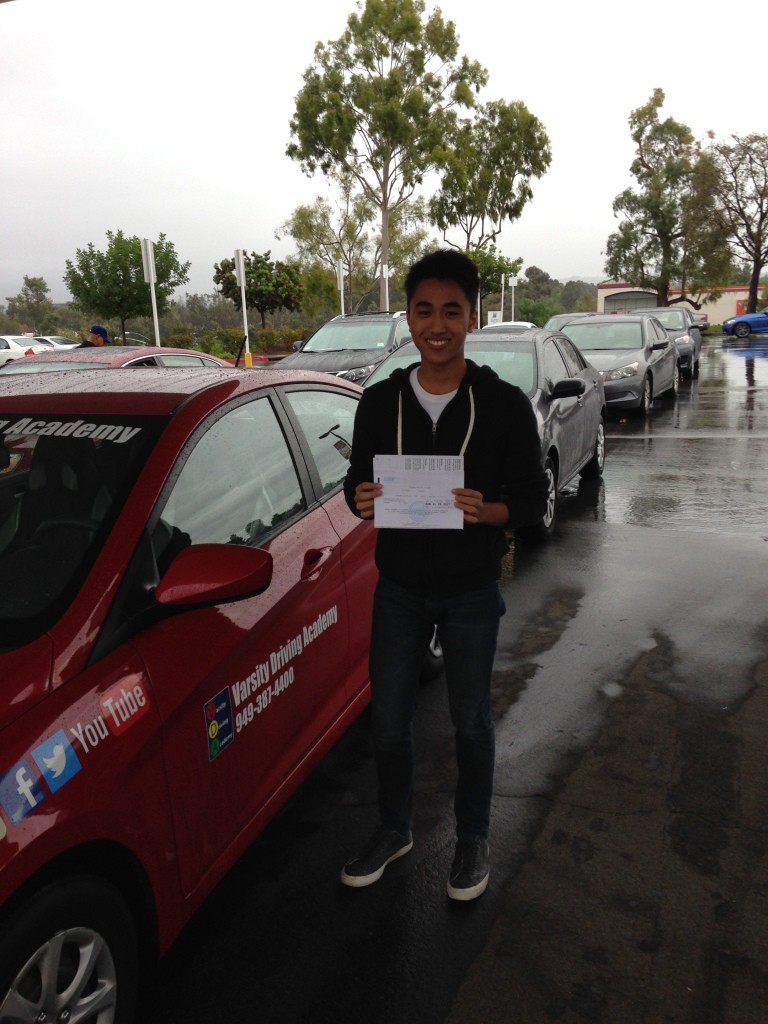 Murrieta driving school graduates from vda