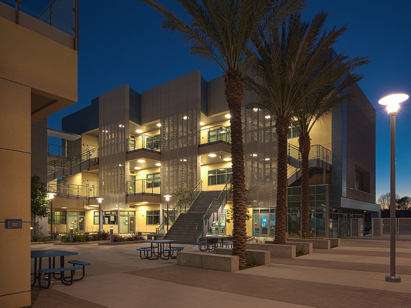 Corona del Mar High School has been ranked and reviewed compared to other California high schools and the results may interest parents in Newport Beach.